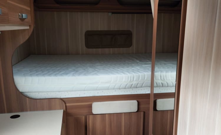 Spacious cozy and luxurious family camper