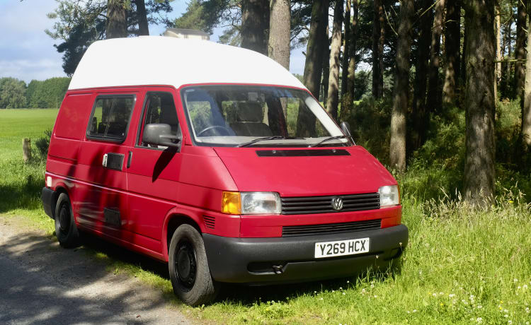 "Thermos" – 2-persoons '02 VW T4 - 3 mijl van INVERNESS AIRPORT - verzekering inbegrepen