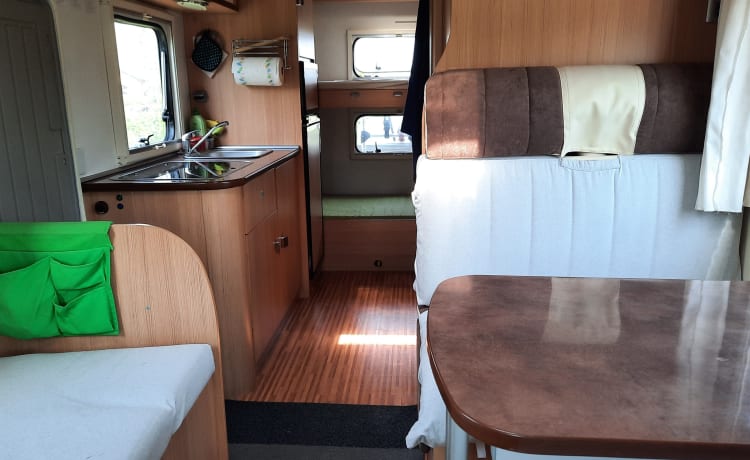 fabrizio.reina@tiscali.it – a great motorhome for a family adventure