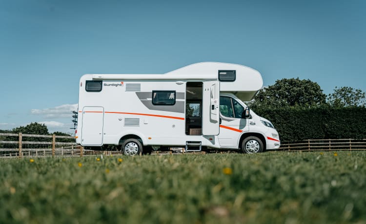 H2 – FIAT SUNLIGHT A68 - Für 6 Personen, Perfekt für die ganze Familie