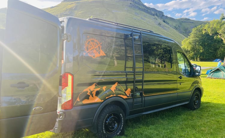 Tina – 5 berth Ford bus from 2018