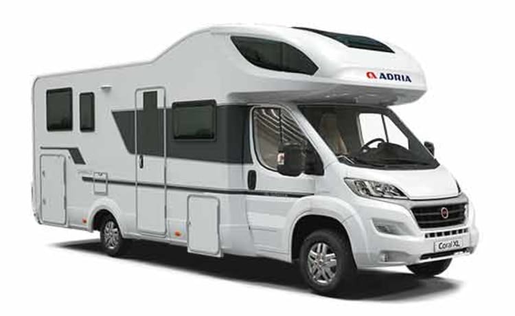 den bult – !Only for driver's license C! - New luxury camper Adria Axess XL S670SL