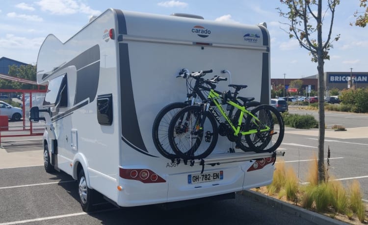 A361 – Loue camping car capucine Corado