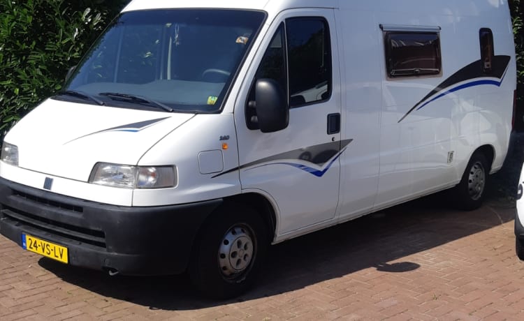 HÉÉRLIJKE Camper – YourAdventureVan Fiat Ducato 