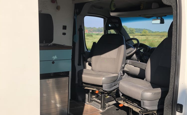 Vannis  – Camping-car compact mais spacieux