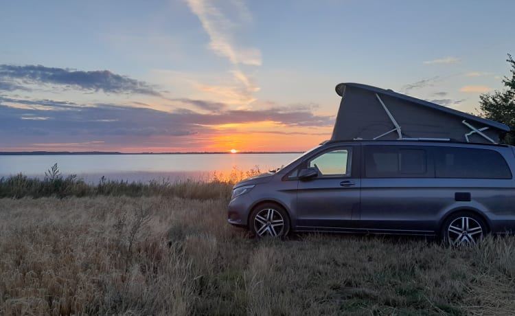 4p Mercedes-Benz Marco Polo 4matic campervan uit 2020