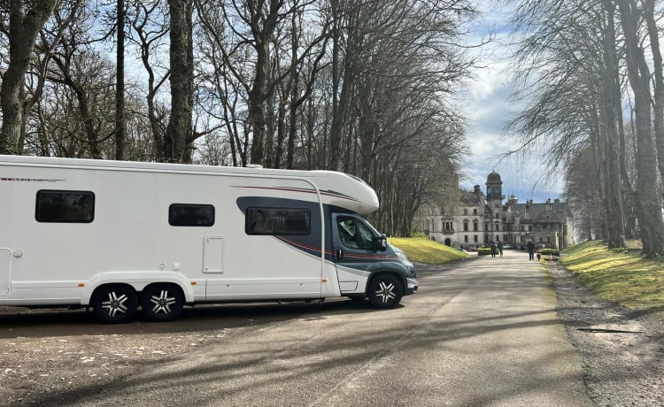 Audrey – 6 berth Auto-Trail Frontier Comanche from 2016