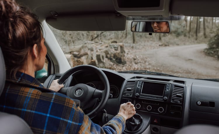 Ocean – Volkswagen Camper, 4 Personen komplett ausgestattet