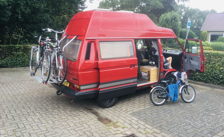 Ruime Retro Volkswagen T3 van alle gemakken voorzien