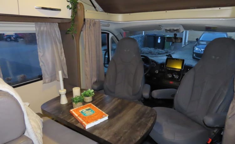 VivaldiOnTour – 4p Chausson alcove from 2014