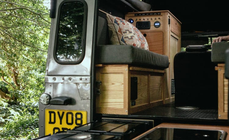 VENTURE – Ultieme Land Rover Camper - 4 slaapplaatsen - Cornwall