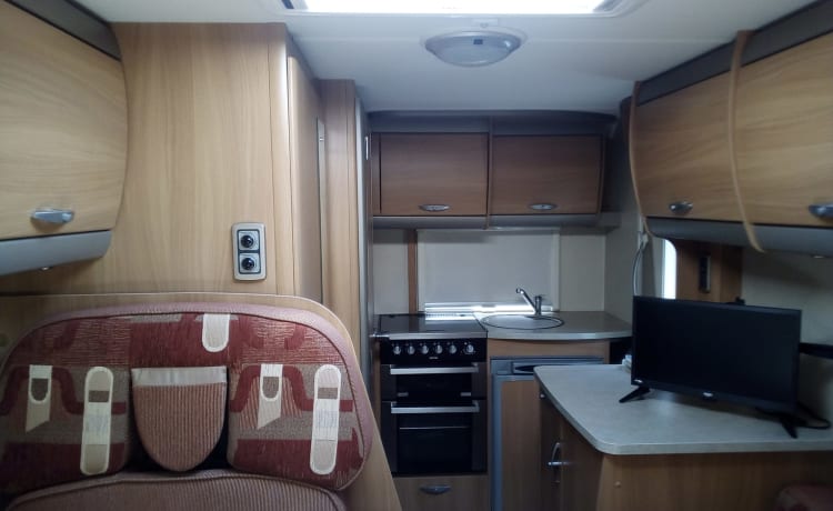 Sundance  – 5 berth Swift alcove from 2009