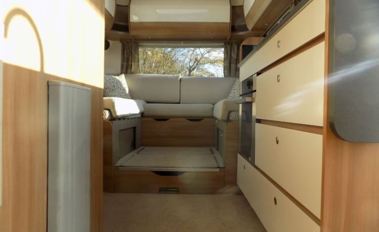 Zippy – our stunning 2 berth Bailey Autograph 2017