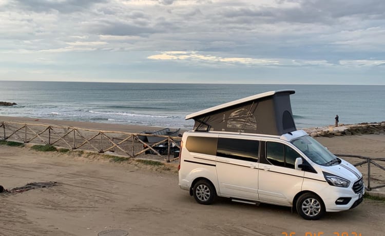 VANLIFE – CamperVan, Trasforma ogni weekend in un’avventura!