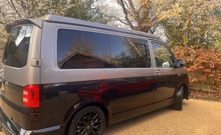 4 berth Volkswagen campervan from 2018