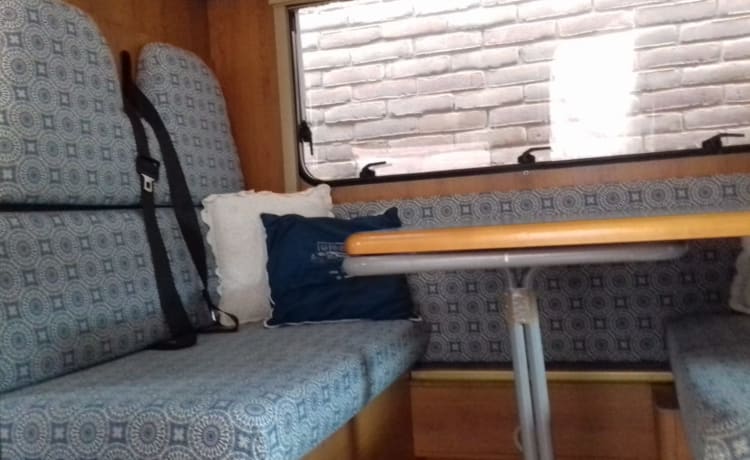 Uus op wielen – Ampio camper (familiare) (7 posti letto!)