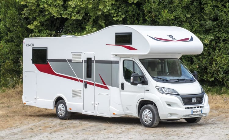 camping-cars familiaux spacieux, année 2022 + 2019, camping-cars familiaux pour 5 personnes