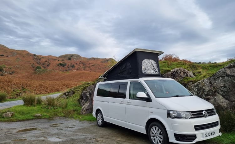 4 Schlafplätze VW T5 LWB – Lake District 