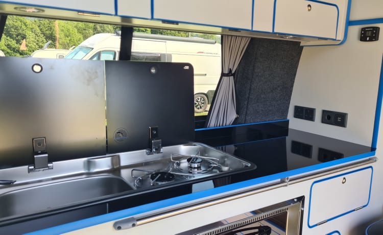 Valerie – VW T6 2021 Brand new camper conversion 