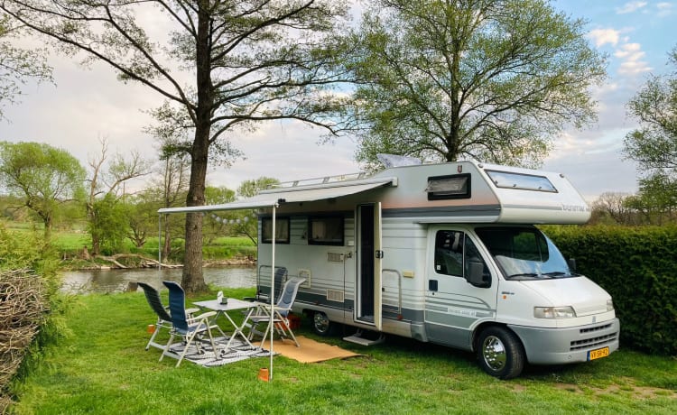 Cozy family camper