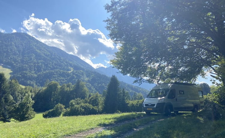 Rodriguez  – Abenteuerlustiger Peugeot Boxer L3H2 „Rodriguez“ mit dem richtigen Komfort