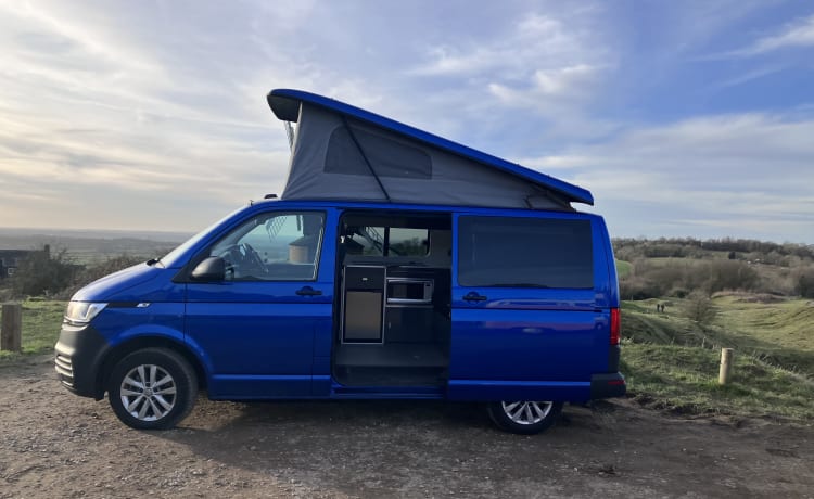 Gloednieuwe VW T6.1 4-persoons campervan - Oxford