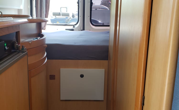 Amigo – Fiat bus camper per 2 persone