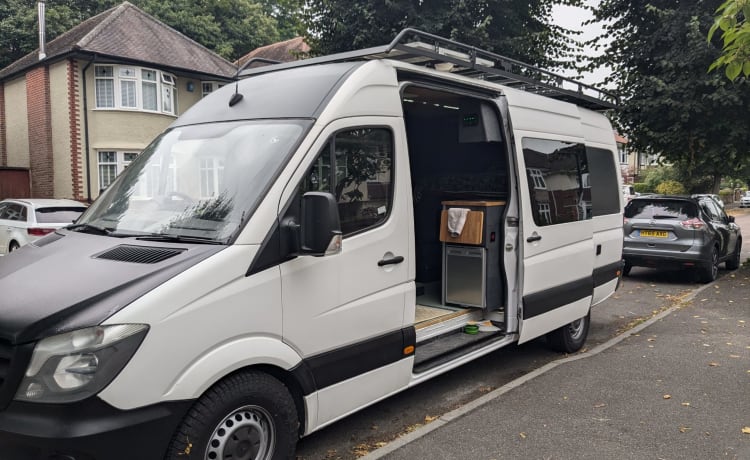 Sobo Sprinter – 4 berth Mercedes-Benz bus from 2013