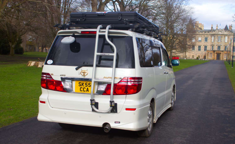 Uitgebreide verzekering voor 5 personen automatische campervan