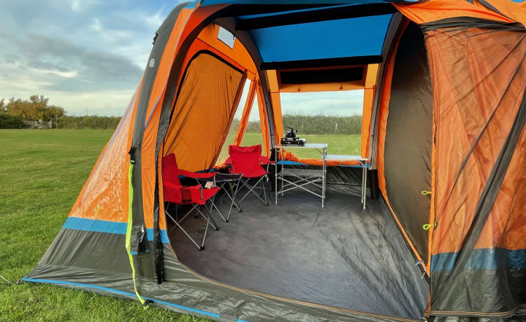 Camping-car familial Mazda Bongo