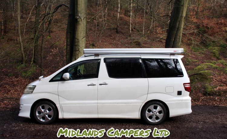 Skye – Toyota-camper met 4 slaapplaatsen uit 2005