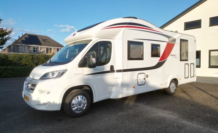 Bürstner/Fiat Ducato semi-integrated from 2016 with full leather upholstery.