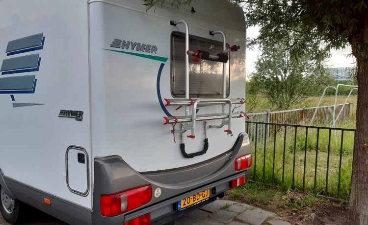 B654 – Hymer con scooter elettrico