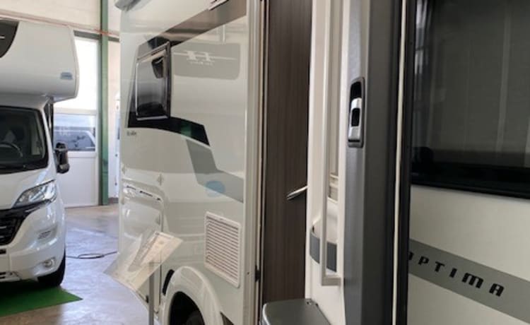 'IBIZA' – Luxe mooie Hobby Optima Ontour T65 HFL uit 2020, met frans bed en hefbed