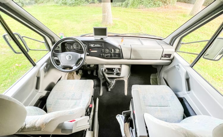 Perfect family camper with bunk bed