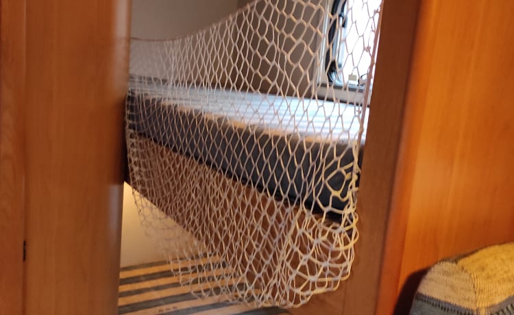 Gianni  – Camper Fiat ducato Mc Louis Overcab