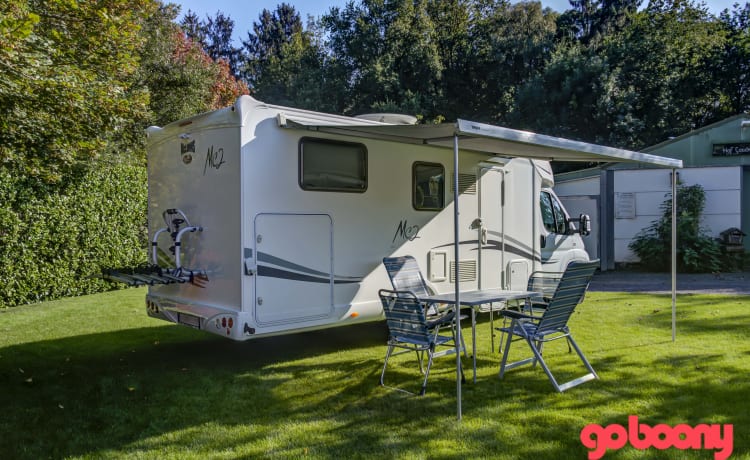 Rental of well-equipped family camper