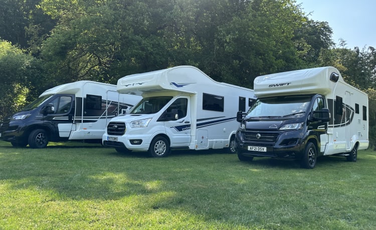 Swift 486 – Swift Edge 486 Black Edition, 6 Berth Motorhome With Bike Rack