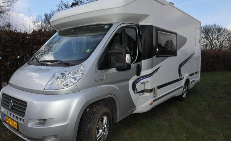 Camper LEVEL SYSTEM nivelliert automatisch