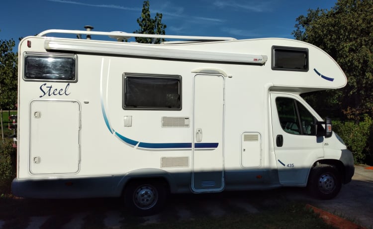 6-Sitzer Familiencamper