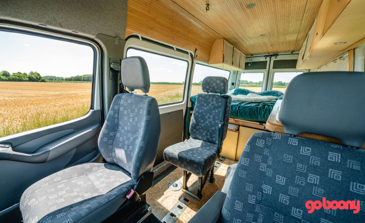 Marcelleke – Camper Mercedes Sprinter super accogliente L2H2