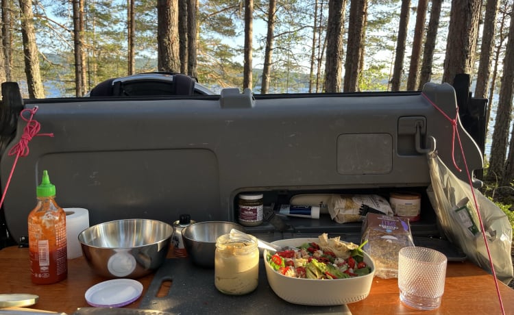 Hansje – 1998 Honda CR-V 4x4 Auto Camper