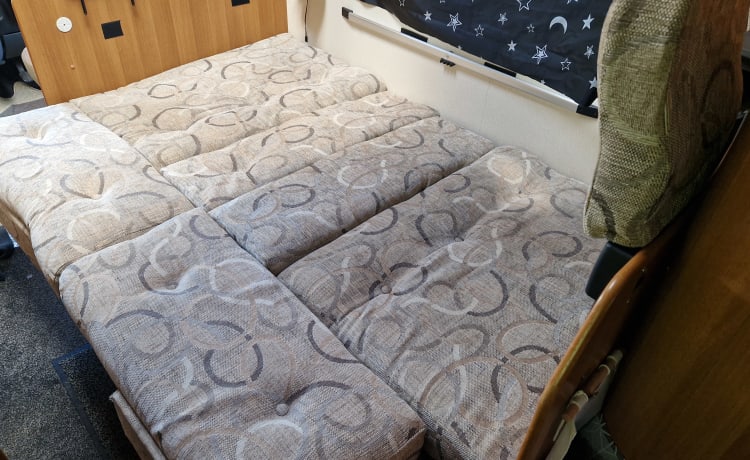 Boblet – 6 berth family motorhome