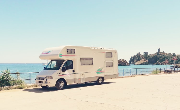 Salvo – Beleef Sicilië in een camper