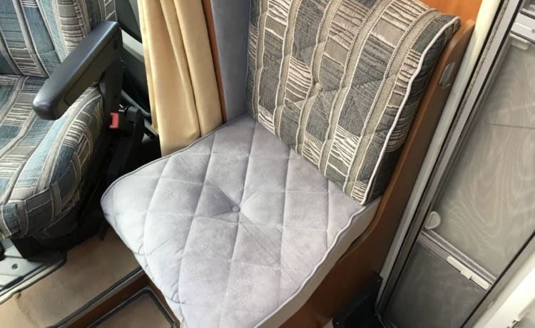 Bothy – 3/4 berth Chausson semi-integrated from 2010