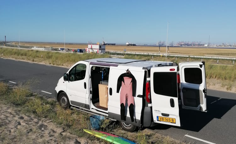 Selbstgebauter Surfvan