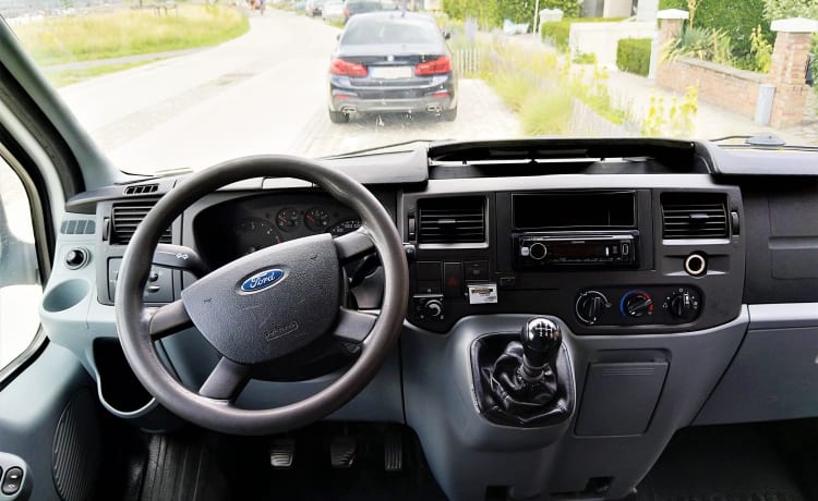 Arthur – takes you smoothly to any adventure - Ford Transit