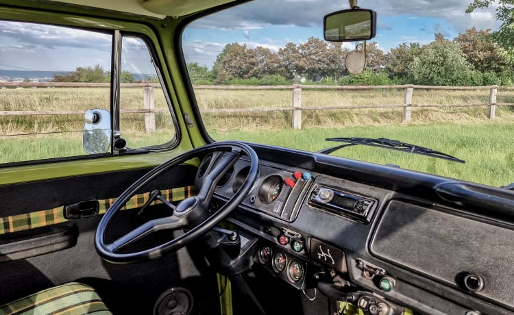 Honu Lohi – RAD-Rent a Dream - VW T2 Westfalia "Berlin" - Huur je retrodroom