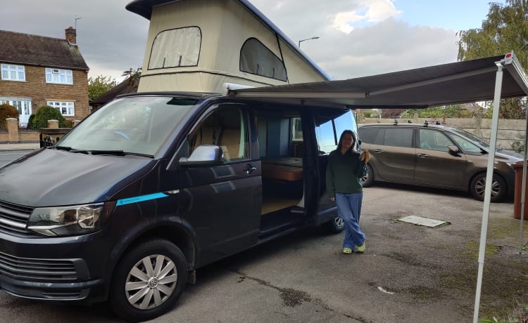 Camper VW con 4 posti letto