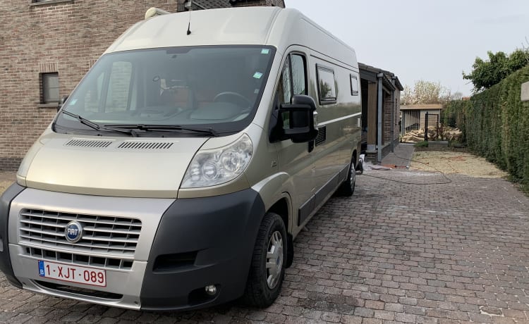 Rudolf – Camper autobus Fiat Ducato